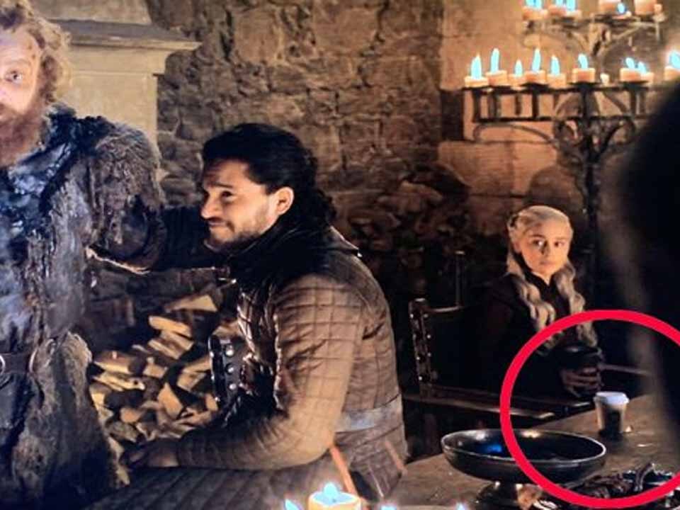 Starbucks paper cup in Game of Thrones created the Buzz-GOT-Gingercup