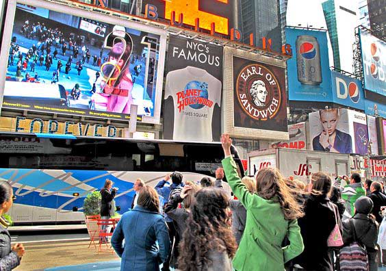 people notice billboards