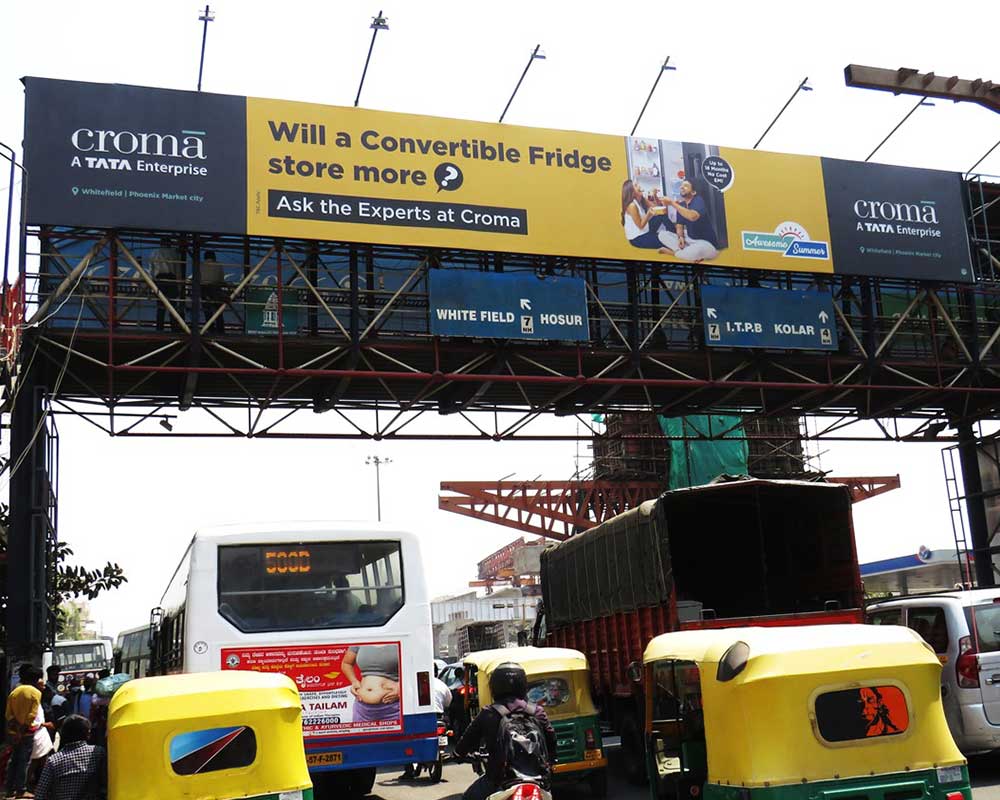 skywalk advertising hyderabad croma