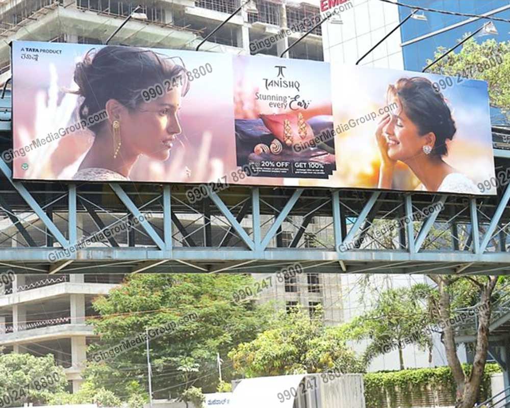 skywalk advertising lucknow tanishq