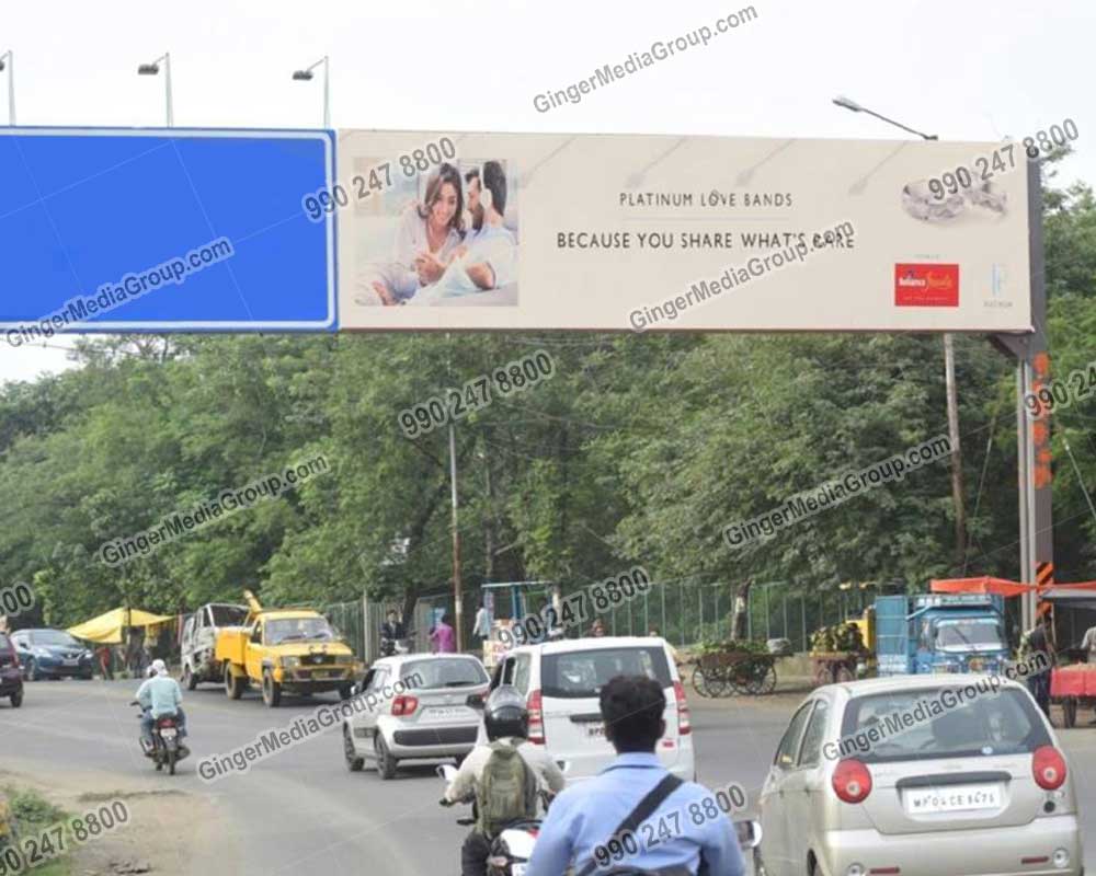 gantry advertising agra