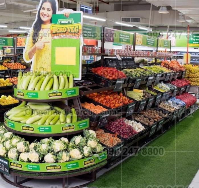 3 vegtables advertising in reliance smart bazaar