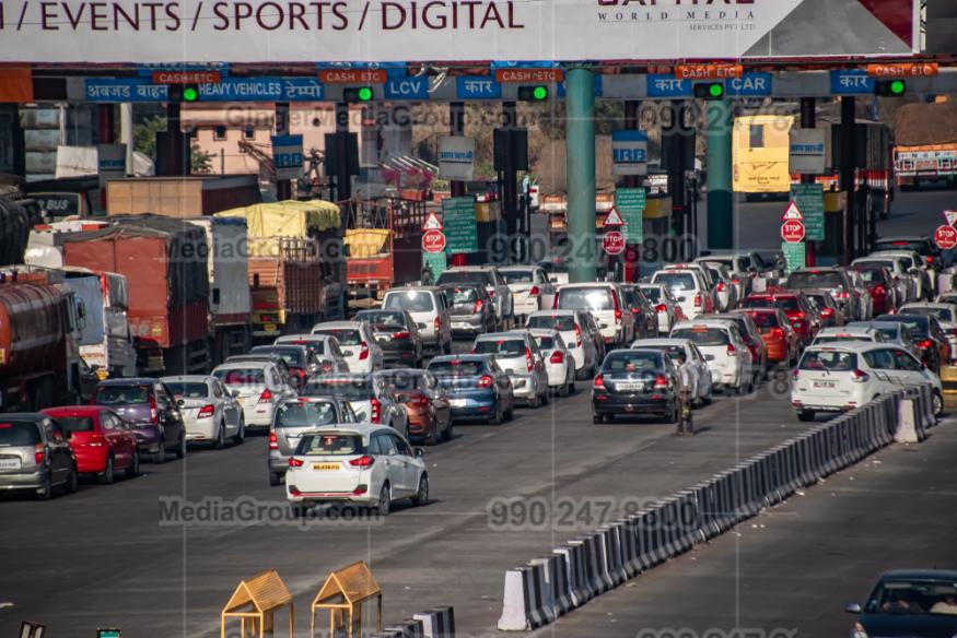 pune toll plaza advertising digital sports