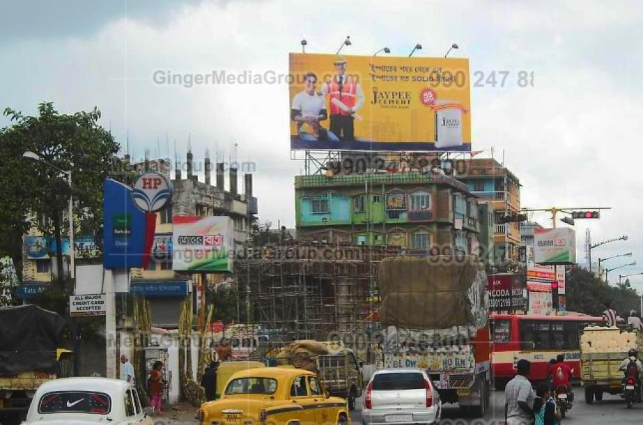 camac-street-park-kolkata-advertising 8 - Ginger Media Group camac street park kolkata advertising 8